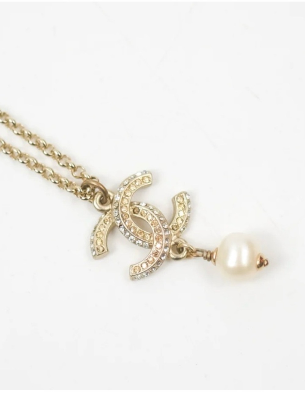 CHANEL CC crystal logo pearl necklace